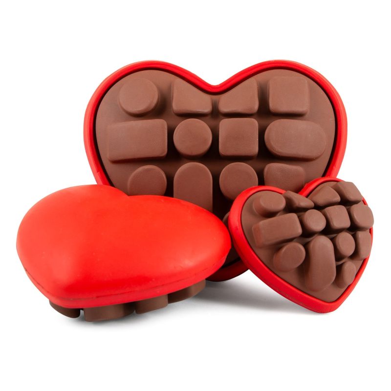 Jeffers Natural Rubber Box of Chocolates Dog Chew Toy for Medium-Chewers - Image 3